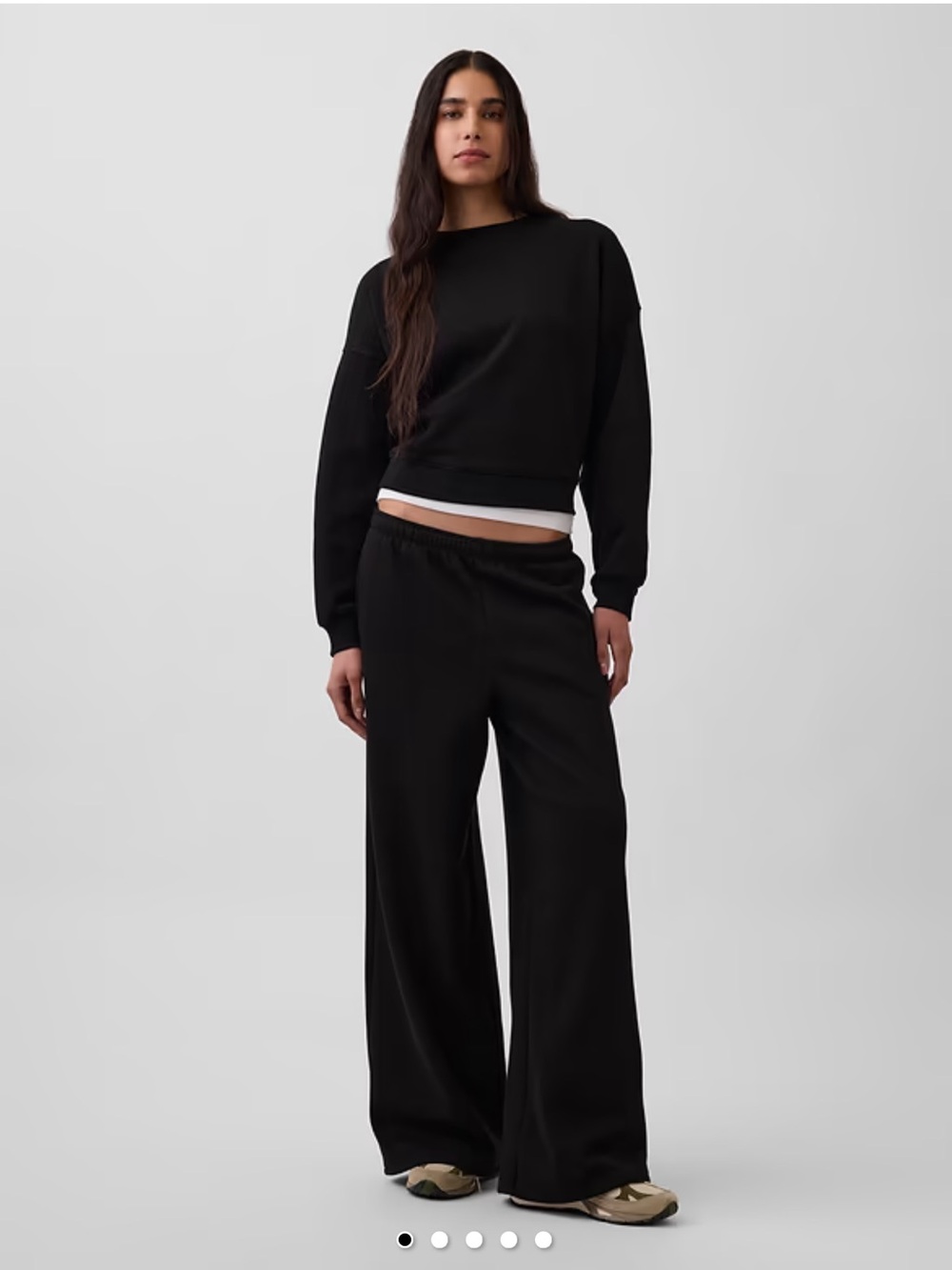 GAP Black Long-Sleeve Wide-Leg Jumpsuit - Picture 4 of 4